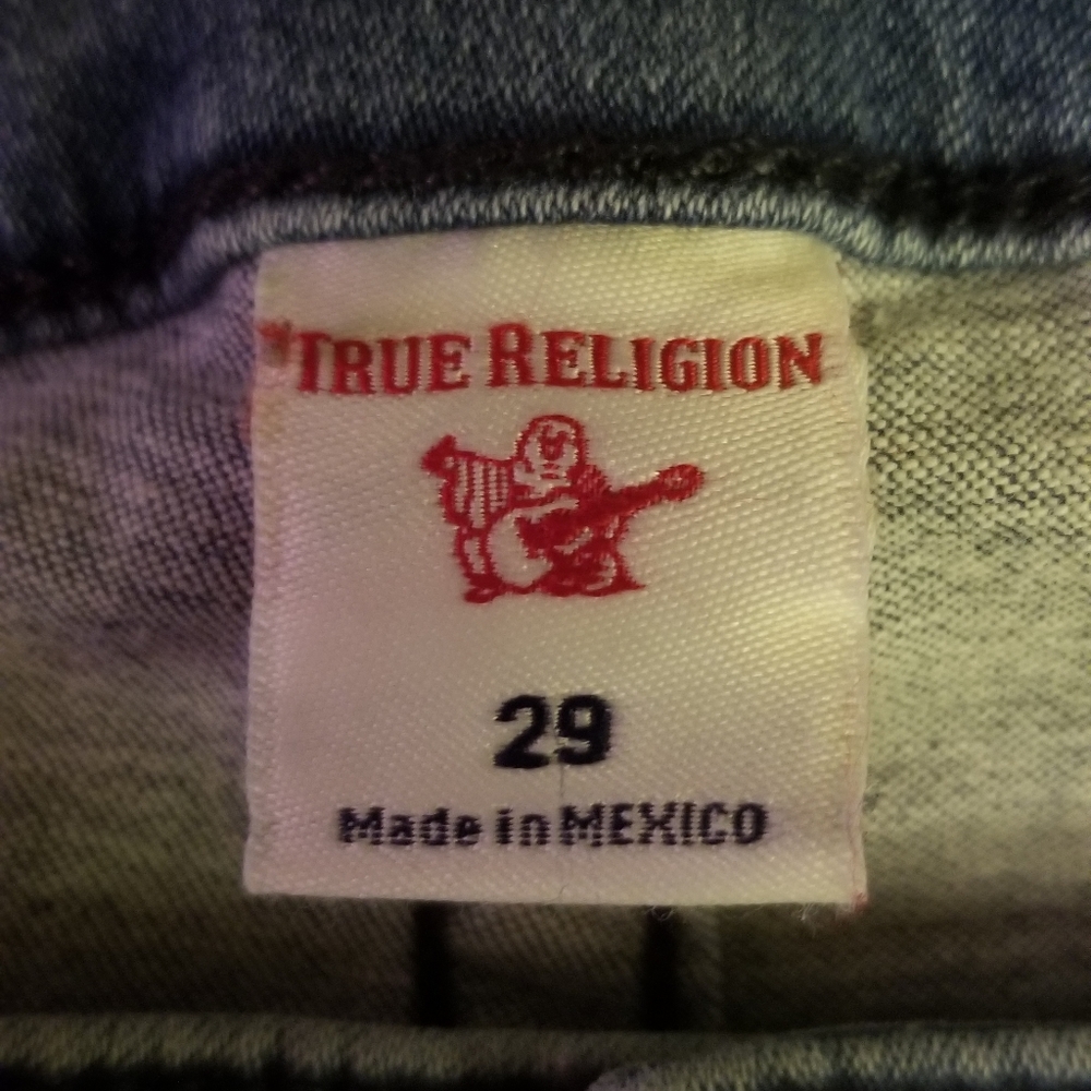 True Religion - Picture 3 of 4